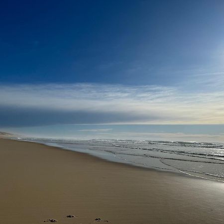Relax Plage Et Bassin 勒波日 外观 照片